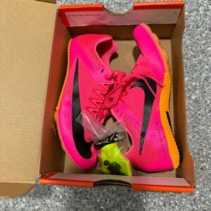 COPY - New in box NIKE RIVAL SPRINT TRACK SHOES YOUTH PINK SIZE 1